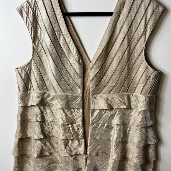 Adrianna papell woman tan gold dress women’s size 22 - Picture 6 of 10